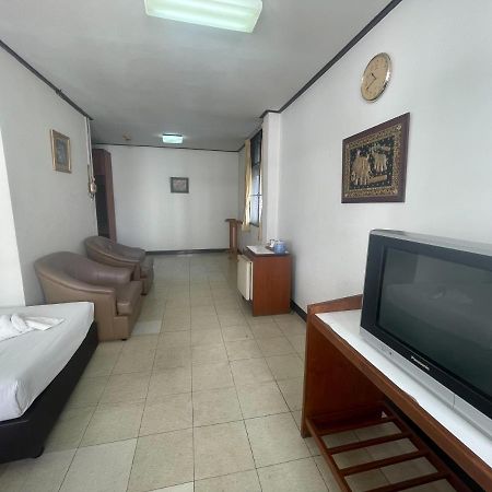 Residence Inn Pattaya Exteriör bild