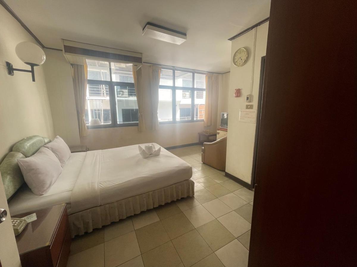 Residence Inn Pattaya Exteriör bild