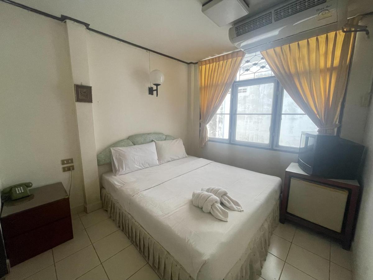 Residence Inn Pattaya Exteriör bild